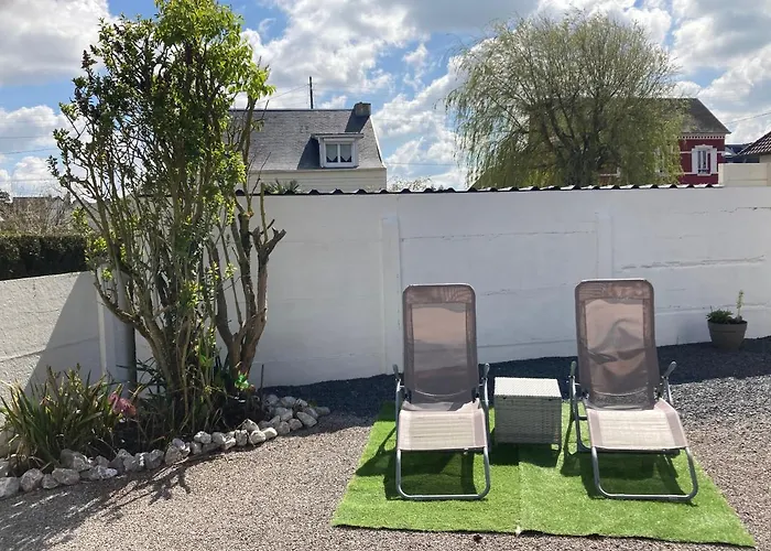 Un P\'Tit Nid Au Paradis